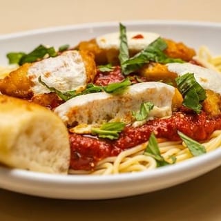Chicken Parmesan w/Spaghetti