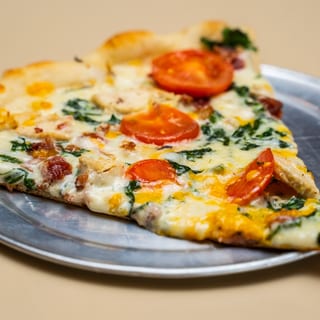 Med. Chicken Alfredo Pizza